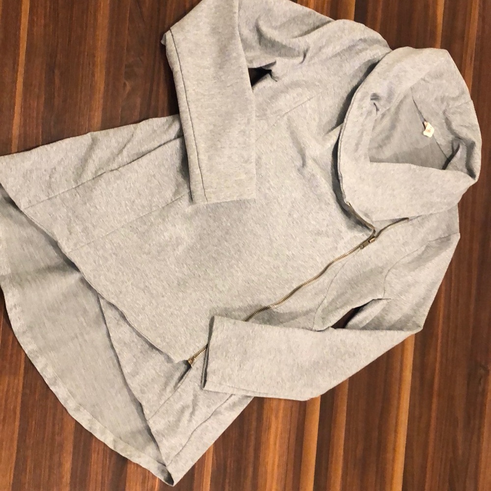 MyBeloved zip hoodie - large